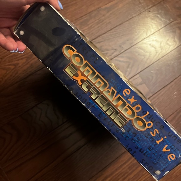 Commando Extreme Action Figure Set - Yellow and Green by Sundo Collectible NWT - Picture 4 of 10